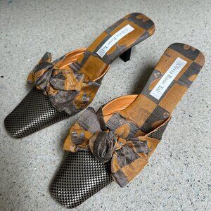 Olivia Rose Tal kitten heel mules size 9